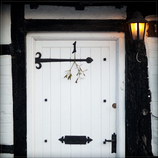 Christmas mistletoe on a front door in Hurley village