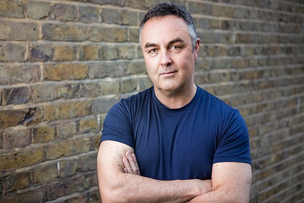 london-stock-casual-headshot-normal-nice-bloke-folded-arms-mat-smith-photography.jpg